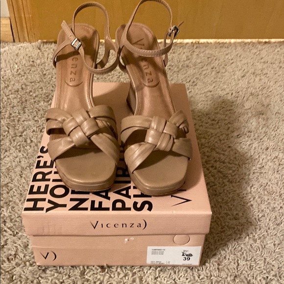 Women's Tan Sandals - Picture 1 of 3